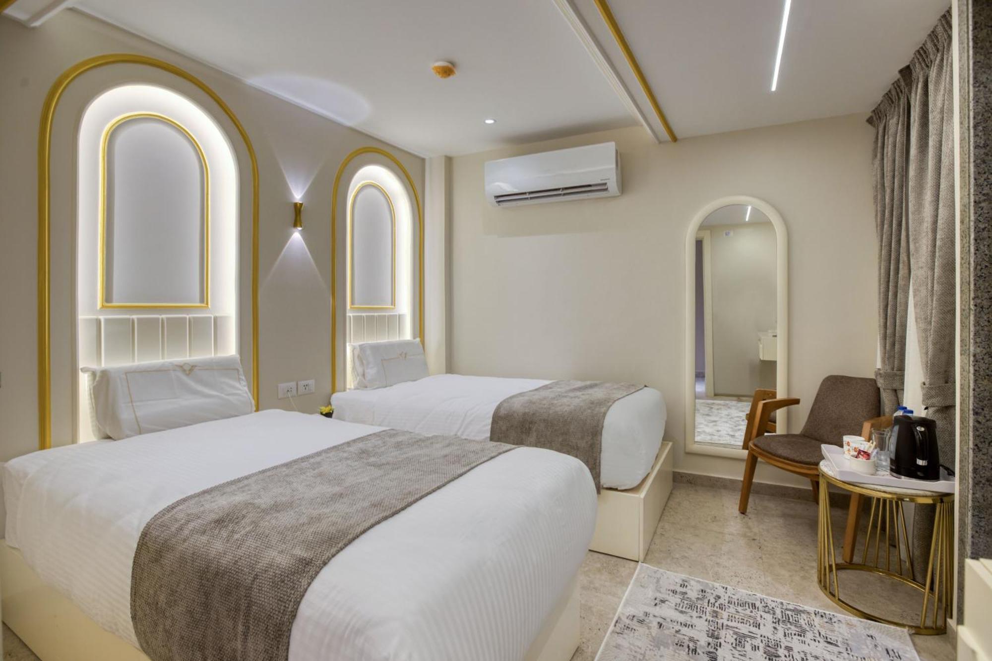 Pyramids Plateau Hotel Kafret el-Gabal Zewnętrze zdjęcie