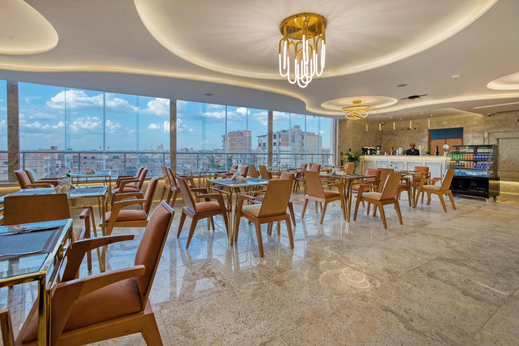 Pyramids Plateau Hotel Kafret el-Gabal Zewnętrze zdjęcie